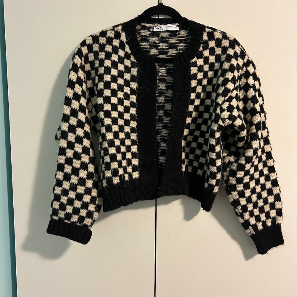 Zara Chunky Knit Checkered Cardigan Sweater Black White Size Small